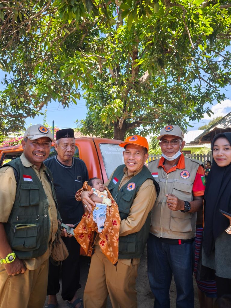 BPBD Sumbawa Gerak Cepat Beri Bantuan Kebakaran Panti Asuhan Yayasan Al Mizan