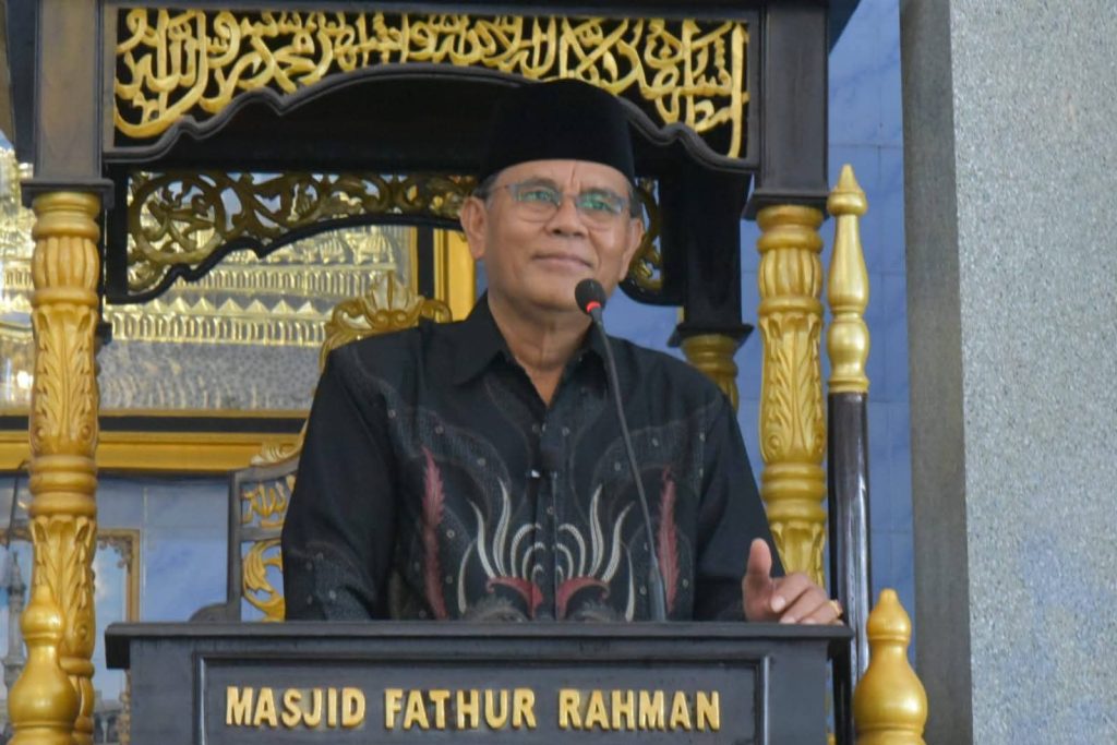 Momentum Maulid Nabi Muhammad SAW, Bupati Sumbawa Ajak Masyarakat Jaga Alam