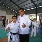 Lepas Tim Karate Dojo Garuda Menuju Kejurnas, Bupati Sumbawa Tekankan Pentingnya Fisik dan Mental Kuat
