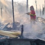 Berawal Bakar Sampah Merembet ke Lahan Hingga Hanguskan Dua Unit Rumah