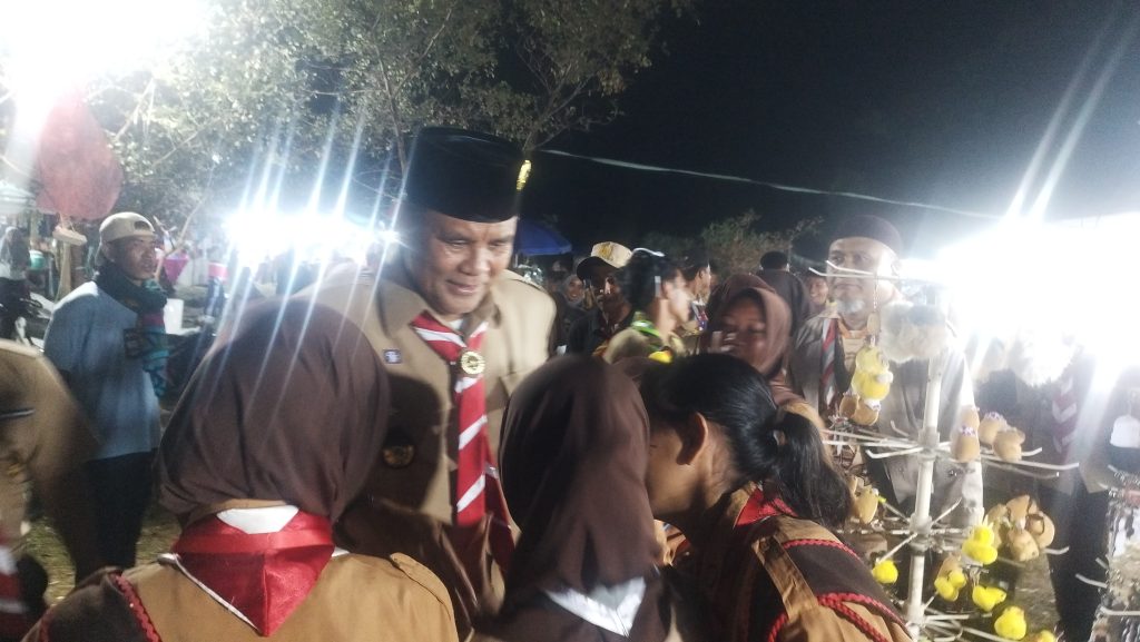 Bupati Sumbawa Soroti Pembentukan Karakter dan Janji Benahi Fasilitas Buper Pramuka