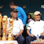Wakil Bupati Sumbawa Hadiri Penutupan Turnamen Sepakbola Bupati Cup 2025 di Desa Boak
