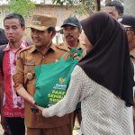 Tinjau Lokasi Banjir Bandang di Sepayung, Wabup Sumbawa Janjikan Normalisasi Sungai Sepanjang 1 Km