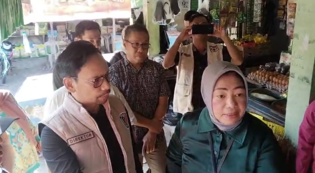 Harga Beras Masih di Atas HET, Tim Satgas Pangan NTB Turun Sidak ke Pasar dan Distributor di Sumbawa