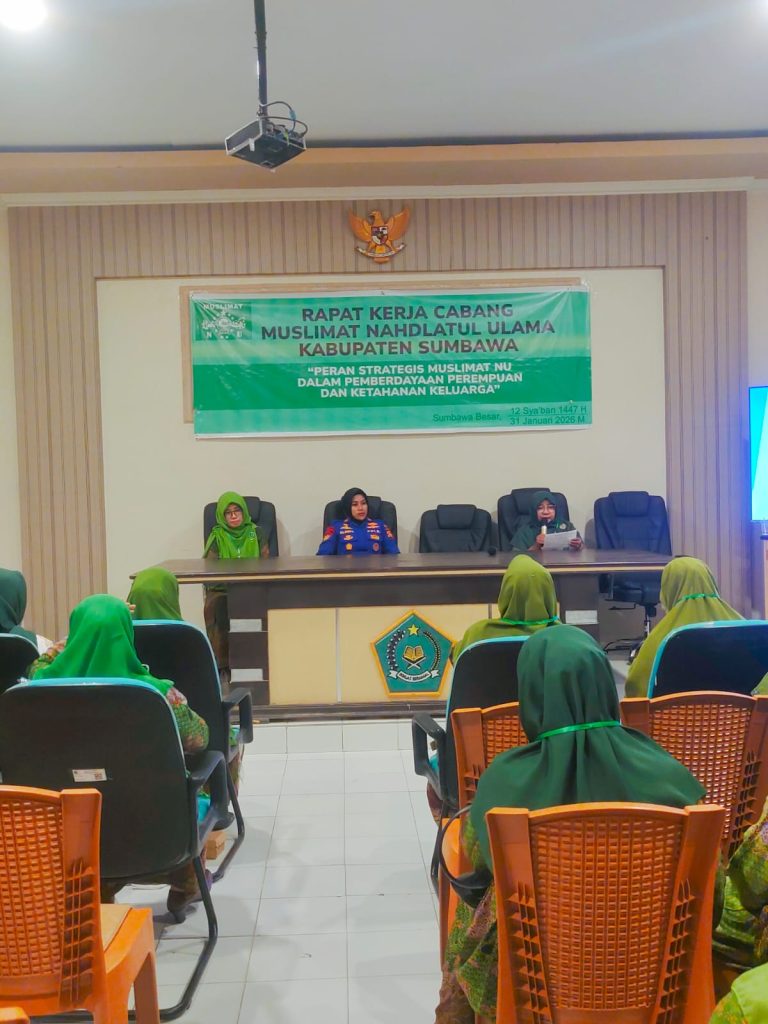 Perkuat Keamanan Pesisir, Sat Polairud Polres Sumbawa Gandeng Muslimat NU Gelar Kegiatan Mother Policing