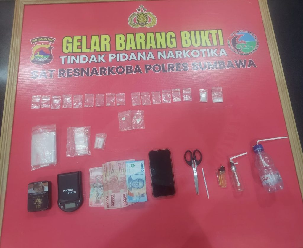 Ringkus Terduga Bandar Narkoba di Plampang, Polres Sumbawa Amankan  17 Poket Barang Bukti Sabu