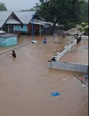 Banjir Melanda Empat Kecamatan di KSB, Akses Lingkar Selatan Terputus