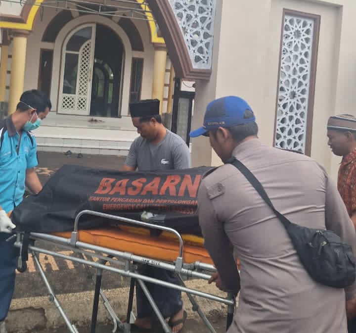 Identitas Mayat Yang Ditemukan Terapung di Tanjung Menangis Sumbawa Terungkap