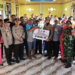 Polres Sumbawa Salurkan Bantuan Untuk Korban Kebakaran di Desa Kalimango