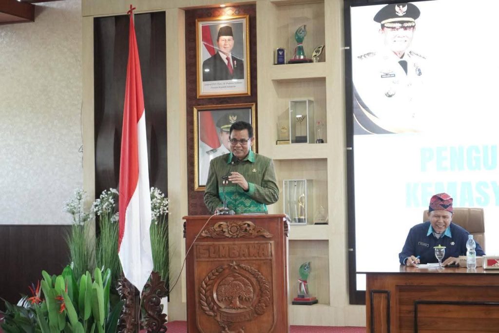 Buka LKD dan LKK, Bupati Sumbawa Tekankan Peran Pentingnya Dalam Pembangunan Daerah