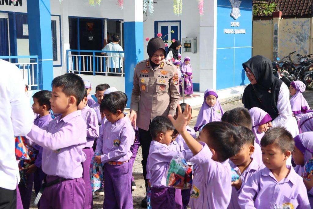Polres Sumbawa Sambut Kunjungan Belajar Siswa Yayasan Al Muhajrin Samawa