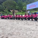 Dorong Pelestarian Penyu dan Ekosistem Pesisir Bhayangkari Polda NTB Lepas Tukik