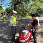 Tingkatkan Kepatuhan Pengguna Jalan, Polres Sumbawa Gelar Operasi Gabungan