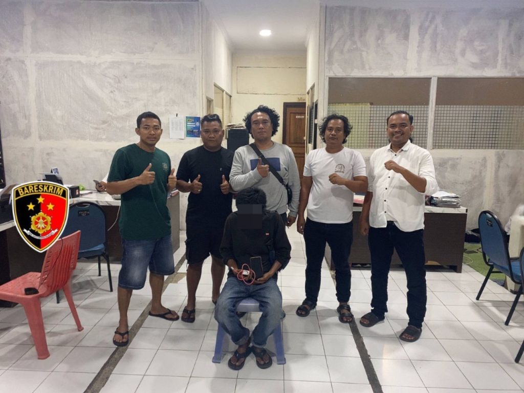 Terduga Pelaku Pencurian Handphone Yang Sedang Dicas di Alfamart Berhasil Diamankan Polisi