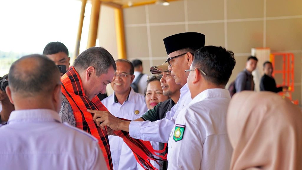 Terima Kunjungan Dubes Kazakhstan, Bupati Sumbawa Tawarkan Kerjasama Susu Kuda Liar Hingga Garam Sumbawa