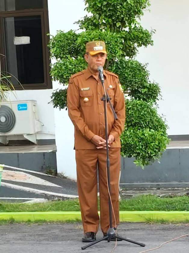 Apel Rutin Pemkab Sumbawa, Bupati Sumbawa Tegaskan Komitmen Penyelamatan Hutan