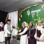 Tutup Lomba Sarakal, Wabup Sumbawa Ajak Bersholawat dan Apresiasi 11 Peserta Terbaik