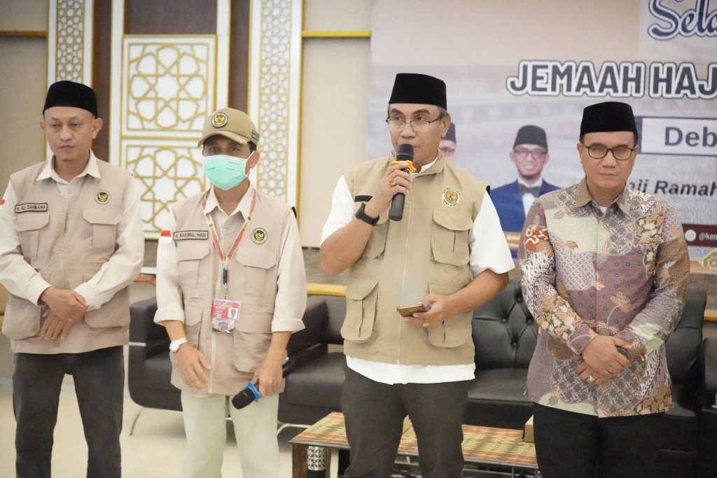 Jemaah Haji Kloter 14 Tiba di NTB, Pemda Sumbawa Terima 227 Jemaah Haji
