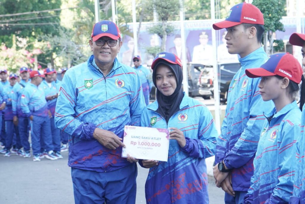 Kontingen Kabupaten Sumbawa Siap Berlaga di PORPROV NTB ke XII 2026, Bupati Beri Semangat Atlet