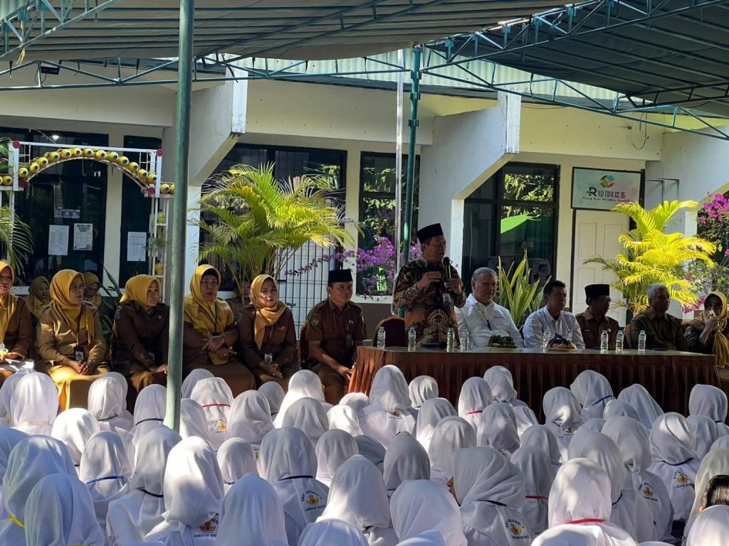Pemda Kabupaten Sumbawa dan Kemendikdasmen Perkuat Komitmen Wujudkan MPLS Ramah
