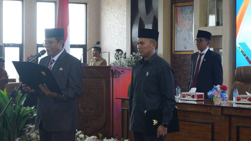 Lantik 167 Pejabat, Bupati Sumbawa Tekankan Integritas dan Kinerja Nyata